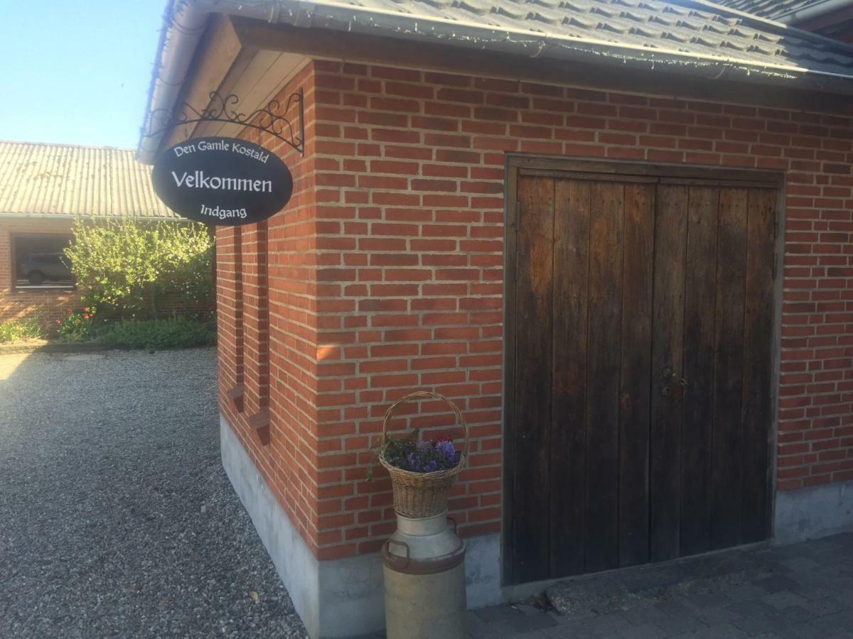 Den Gamle Kostald Bed & Breakfast Holsted Esterno foto